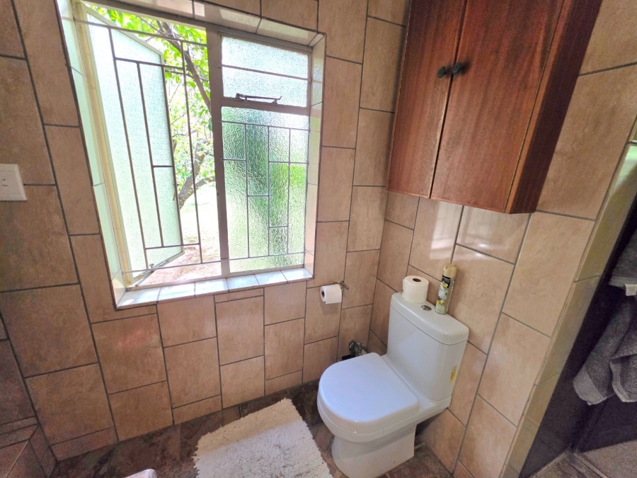 5 Bedroom Property for Sale in Panorama Free State